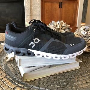 ON RUNNING CLOUDFLOW BLACK / ASPHALT